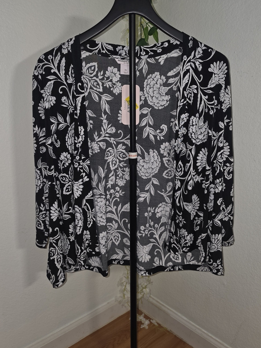 Allison Daley Black and White Floral Women’s Jeans